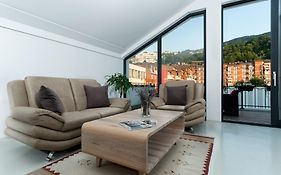 Ba Apartments